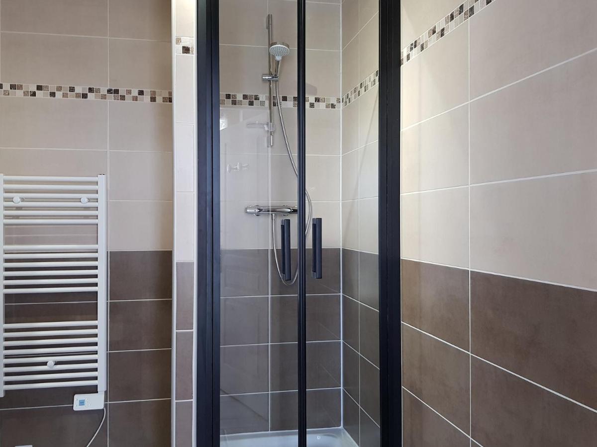 Domaine De Pelouaille - Chambre D'Hotes Saint-Jean-dʼAngély 外观 照片